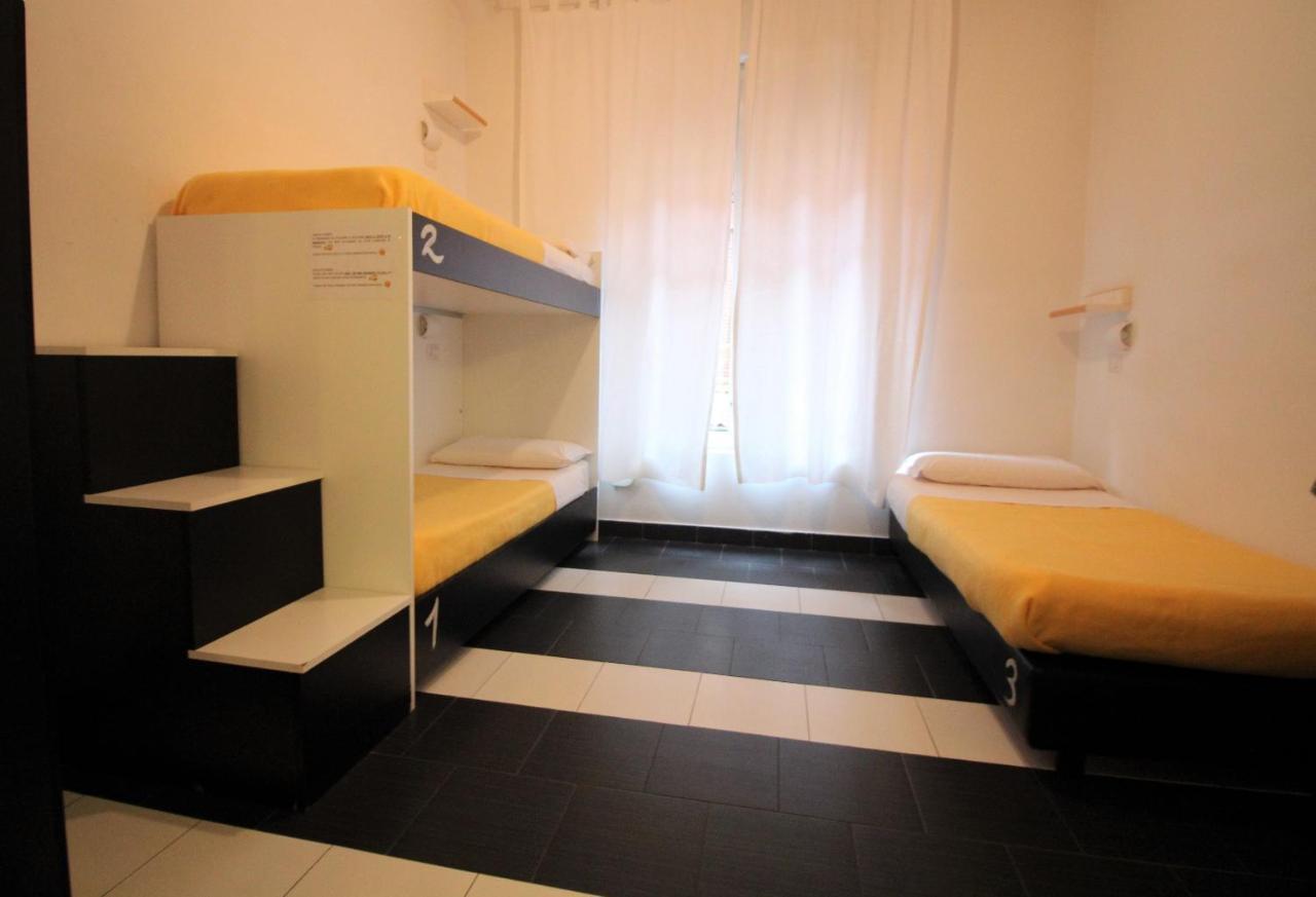 New Generation Hostel Milan Center エクステリア 写真