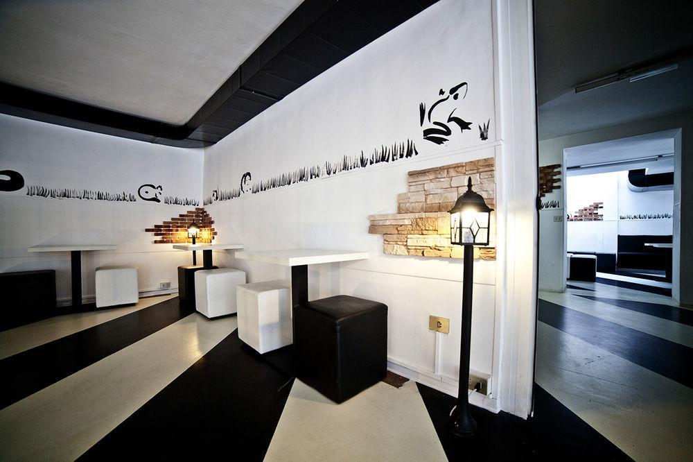 New Generation Hostel Milan Center エクステリア 写真