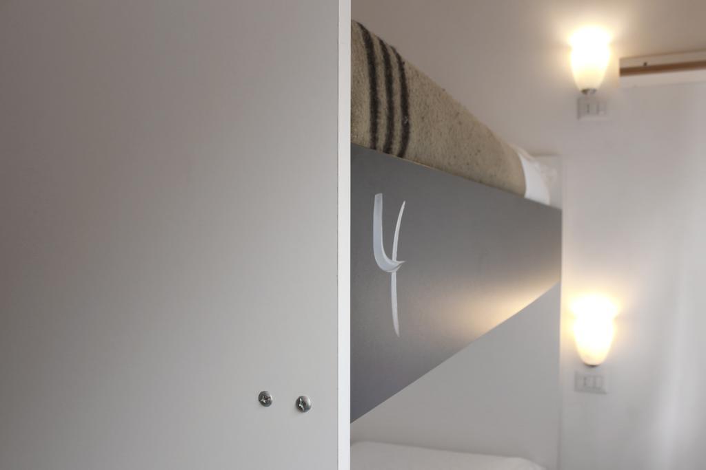 New Generation Hostel Milan Center エクステリア 写真