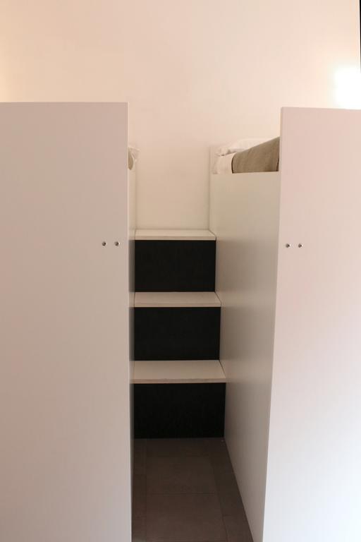 New Generation Hostel Milan Center エクステリア 写真