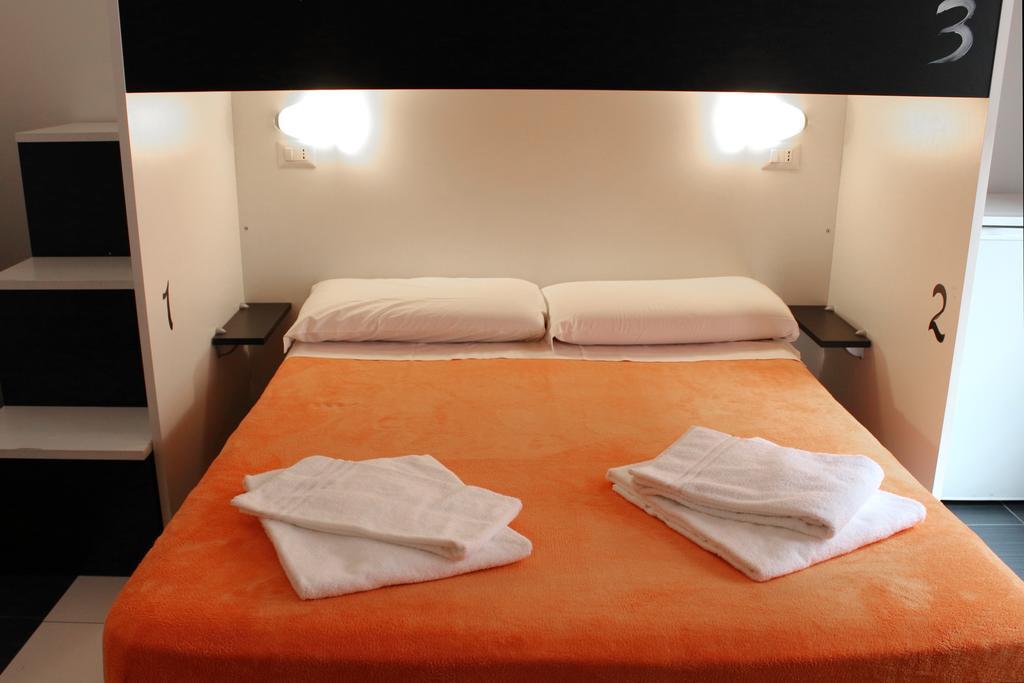 New Generation Hostel Milan Center エクステリア 写真