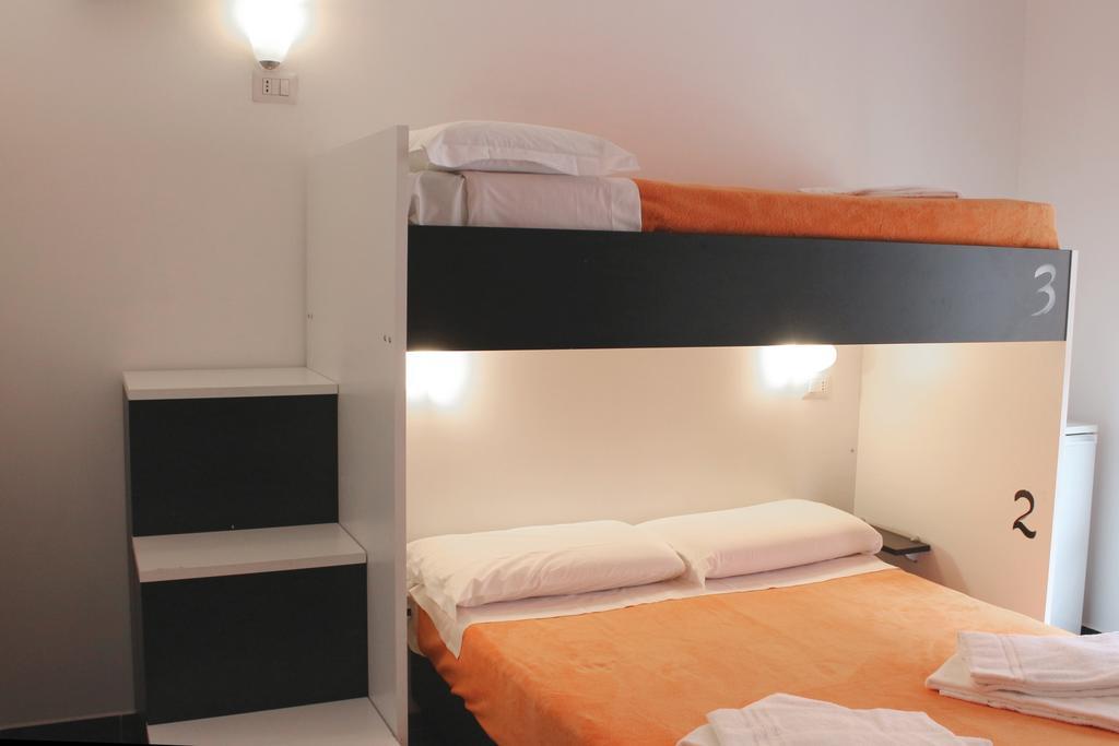 New Generation Hostel Milan Center エクステリア 写真
