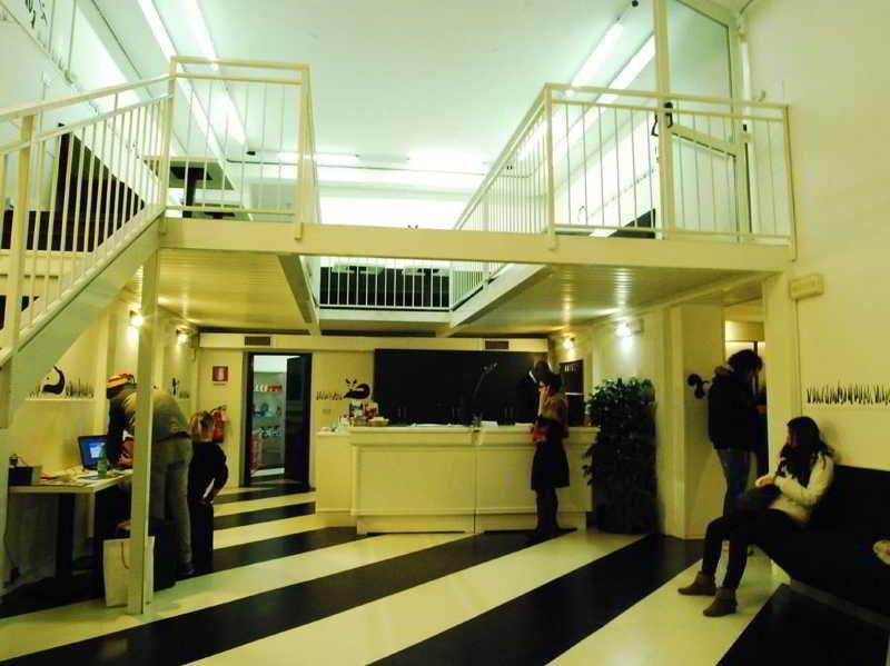 New Generation Hostel Milan Center エクステリア 写真