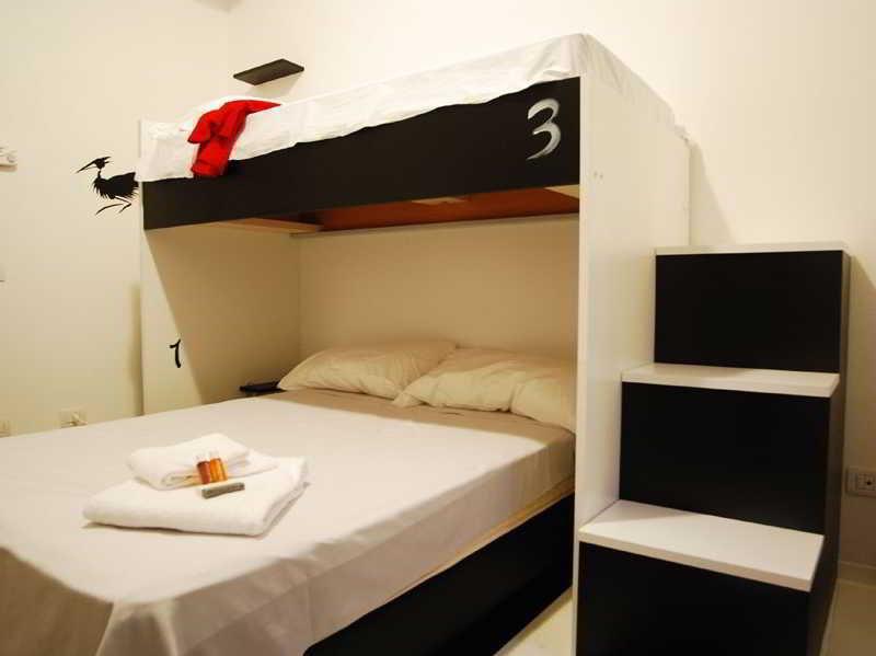 New Generation Hostel Milan Center エクステリア 写真