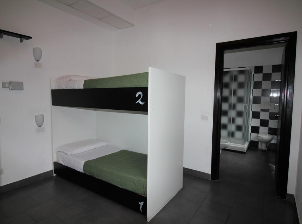 New Generation Hostel Milan Center エクステリア 写真