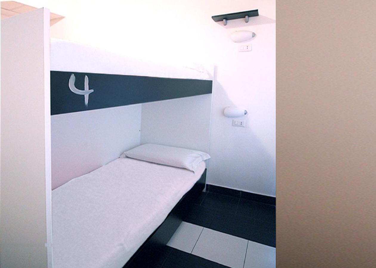 New Generation Hostel Milan Center エクステリア 写真