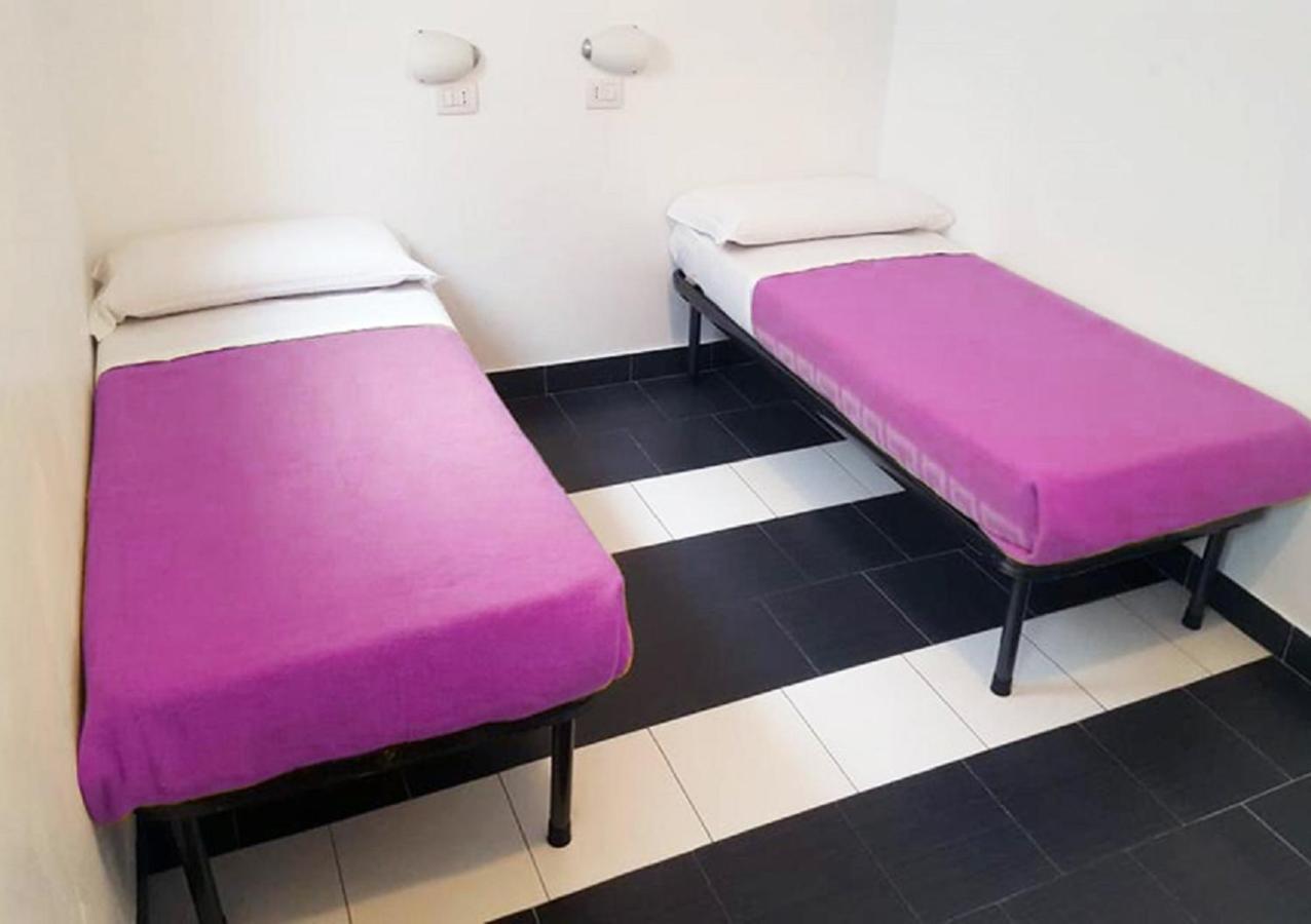New Generation Hostel Milan Center エクステリア 写真