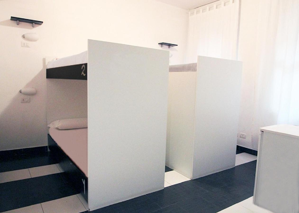 New Generation Hostel Milan Center エクステリア 写真